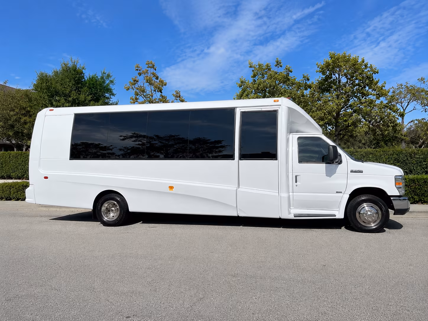 airport transfer buses between davie and fort lauderdale hollywood international airport