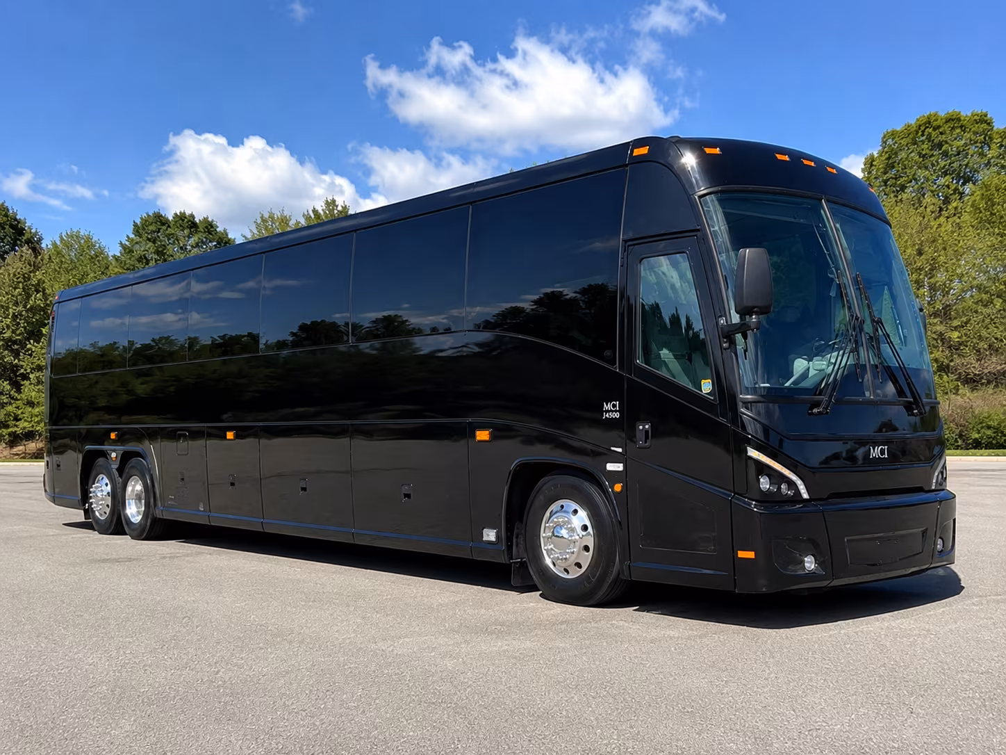 davie 56 passenger charter bus