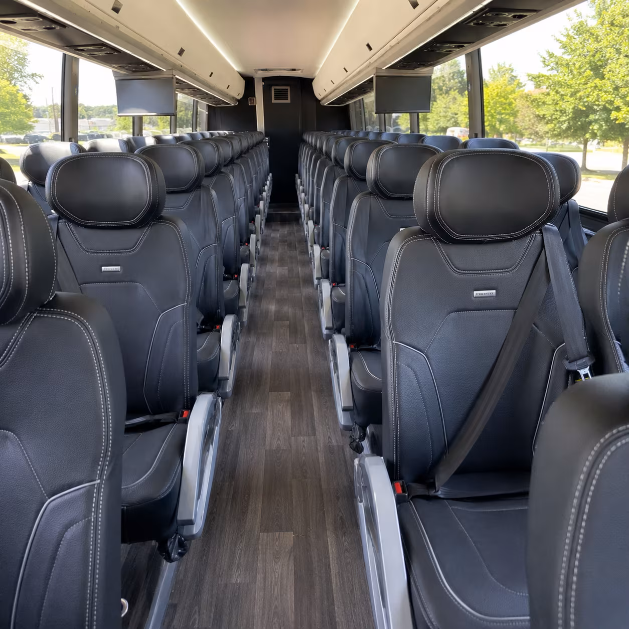 fort lauderdale hollywood international airport fll charter bus rentals