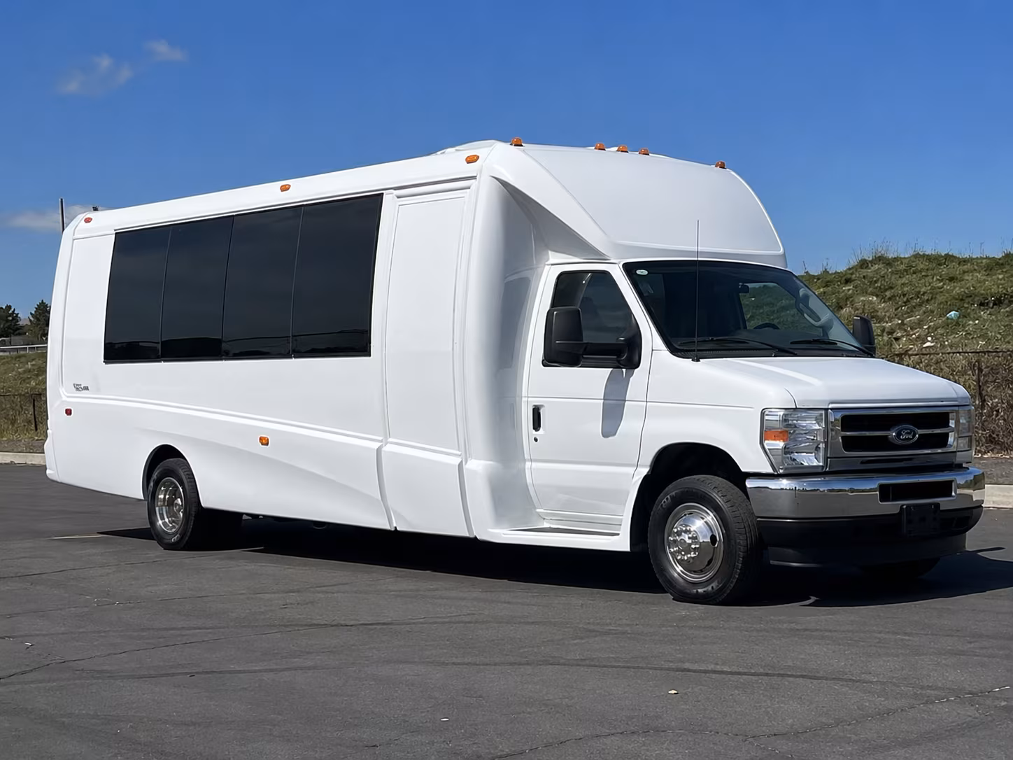 party buses and charter buses to hard rock stadium dolphins and concerts