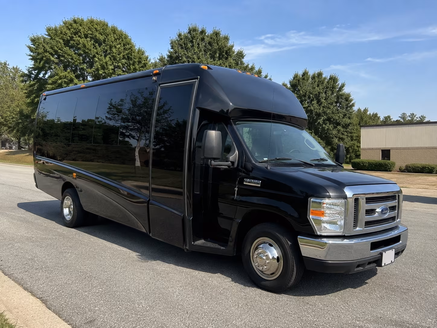 shuttle buses to concerts at ithink financial amphitheatre in west palm beach